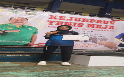Siswi MTsN 3 Mojokerto Raih Juara 3 Tenis Meja Tingkat Provinsi