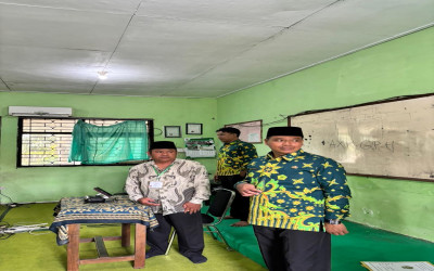 Kepala Kantor Kemenag Mojokerto Monitoring Pelaksanaan TKA di MTsN 3 Mojokerto